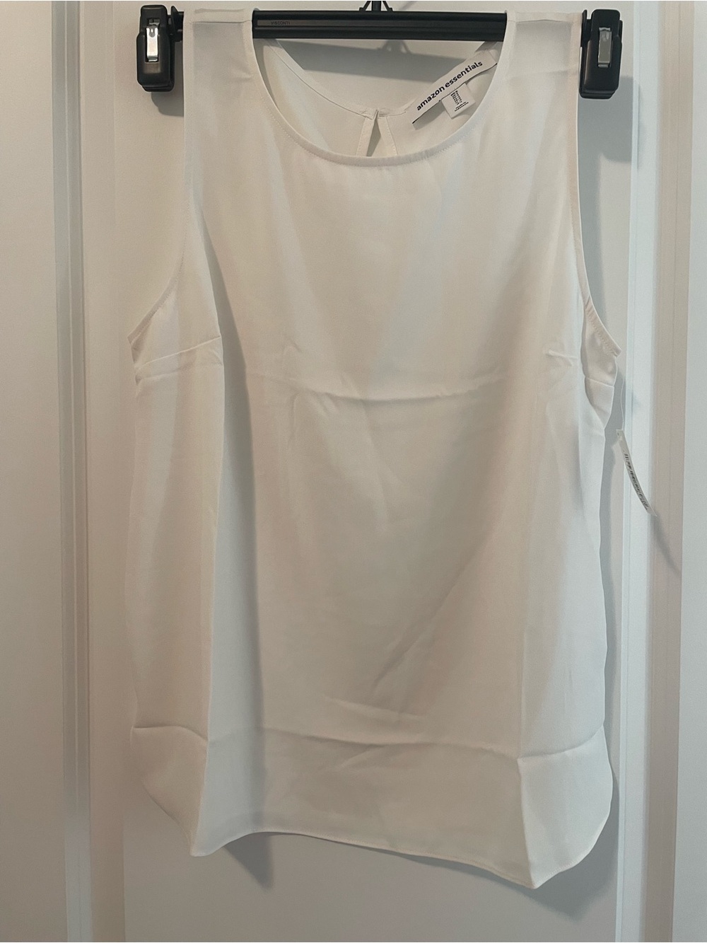 Amazon Essentials White Sleeveless Layered Shell Tank